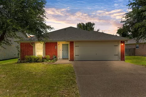 3156 Lippizan St, Robinson, TX 76706