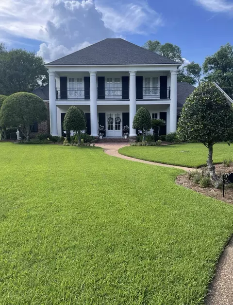 83 Victorias Dr, Bossier City, LA 71111