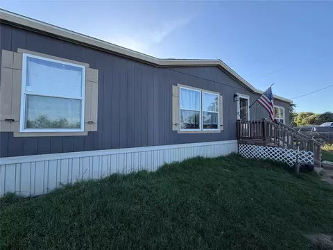 701 Trails, Poolville, TX 76487