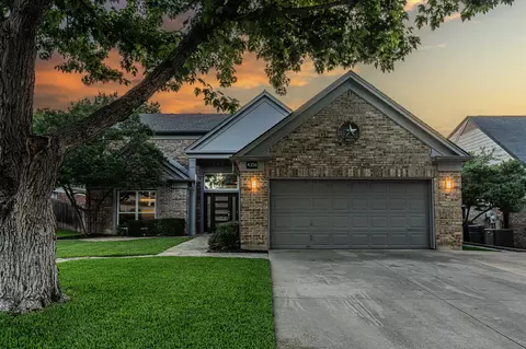 4356 Bradford Dr, Grapevine, TX 76051