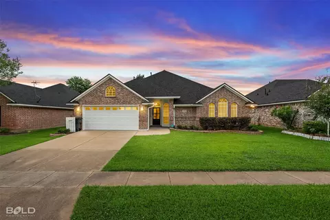6004 Braeburn Ct, Bossier City, LA 71111