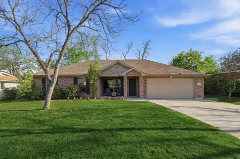 6766 Mike Dr, North Richland Hills, TX 76180