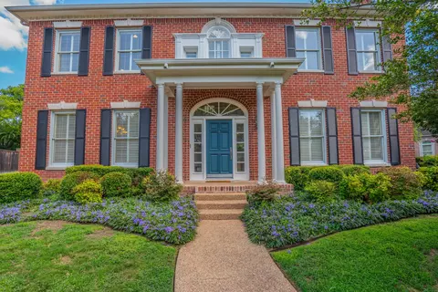 6617 Pine Valley Pl, Fort Worth, TX 76132