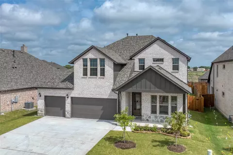 2136 Spyglass Dr, Royse City, TX 75189