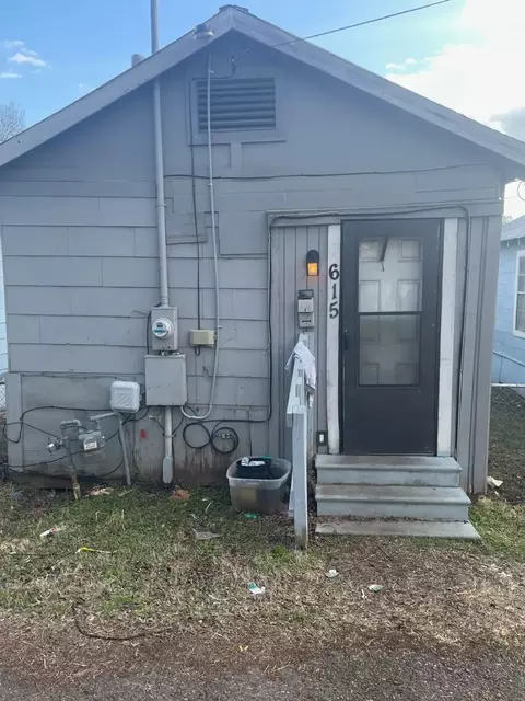 615 Montgomery St, Bossier City, LA 71111