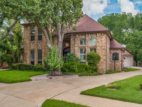 18703 Rembrandt Ter, Dallas, TX 75287