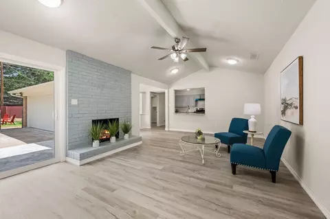 4905 Granite Shoals Ave, Fort Worth, TX 76103