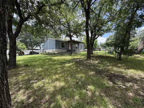 6112 Big Wood Ct, Fort Worth, TX 76135