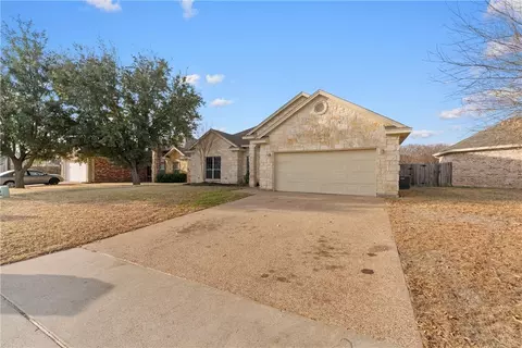 10308 Marigold Ln, Waco, TX 76708 photo 2