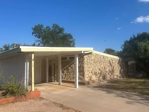 1057 Westridge Dr, Abilene, TX 79605