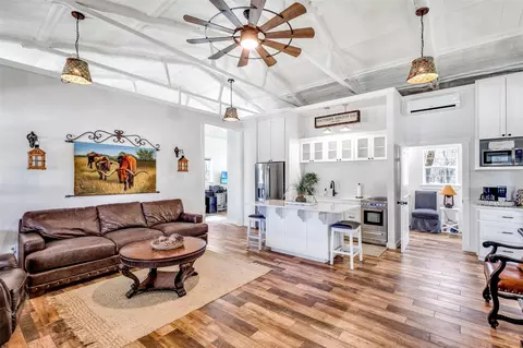 Living - 4142 Fm 2194, Celeste, TX 75423 photo 6 of 6
