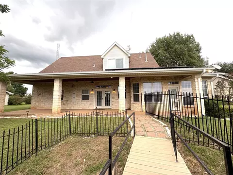 Exterior - 1170 Brazos Loop, Gholson, TX 76705 photo 7 of 9
