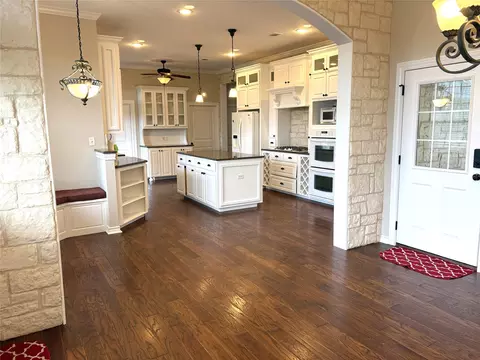 Kitchen - 1170 Brazos Loop, Gholson, TX 76705 photo 5 of 7