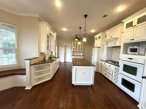 Kitchen - 1170 Brazos Loop, Gholson, TX 76705 photo 7 of 7