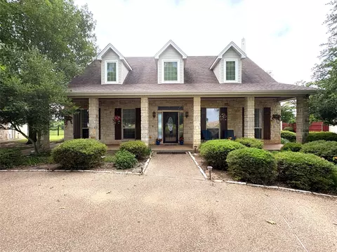 Exterior - 1170 Brazos Loop, Gholson, TX 76705 photo 5 of 9