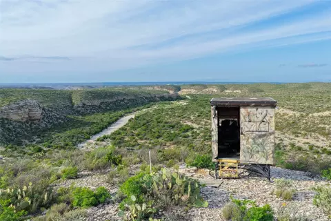 0 Cedar Creek Rd, No City, TX 78851