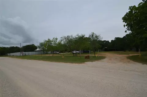 334 Cook Rd, Jacksboro, TX 76458