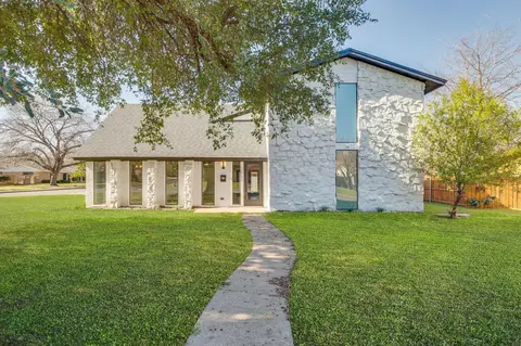3837 Kimball Ridge Dr, Dallas, TX 75233