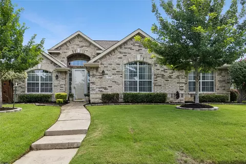 1516 Brewster Dr, Carrollton, TX 75010