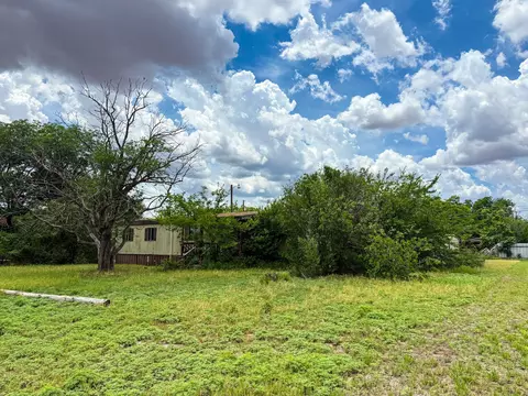 308 Cherry St, Merkel, TX 79536