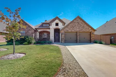 160 Melbourne Dr, Willow Park, TX 76087