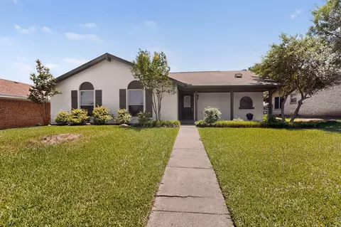 1620 Glenhill Ln, Lewisville, TX 75077