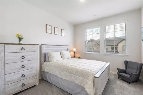 Bedroom - 413 Parkside Dr, Argyle, TX 76226 photo 3 of 4