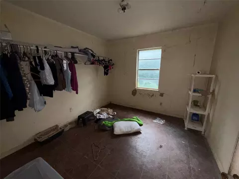 Bedroom - 120 E Dawn Dr, Robinson, TX 76706 photo 2 of 4