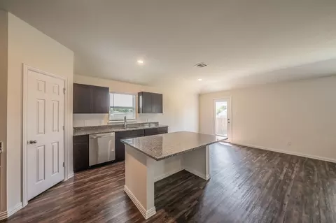 Other - 433 Rose Ave, Cleburne, TX 76033 photo 3 of 6