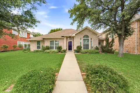 2058 Hillshire Dr, Lewisville, TX 75067