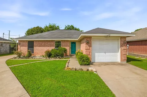 128 Liesa St, Alvarado, TX 76009