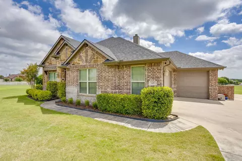 105 Legacy Downs Dr, Fort Worth, TX 76126