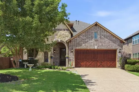 2305 Lynbridge Cir, Plano, TX 75025