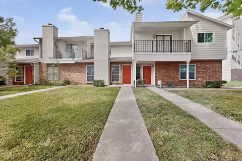 5505 Live Oak St #102, Dallas, TX 75206