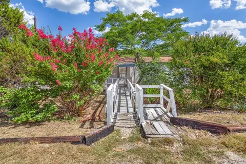 1321 Phoenix Ct, Granbury, TX 76048