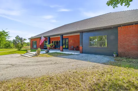 1015 County Road 134, Stephenville, TX 76401