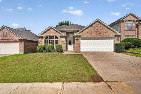 7809 Orland Park Cir, Fort Worth, TX 76137