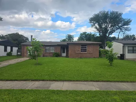 4728 Salem Dr, Mesquite, TX 75150