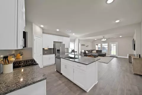 2299 Templin Ave, Forney, TX 75126