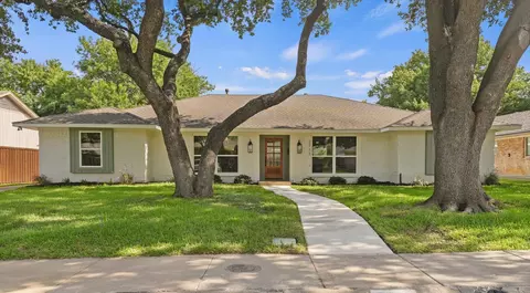 2713 Quail Ridge Dr, Carrollton, TX 75006