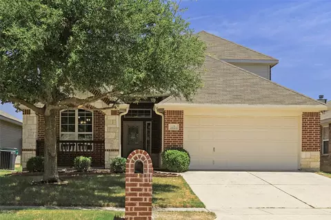 1521 Wickham Dr, Burleson, TX 76028