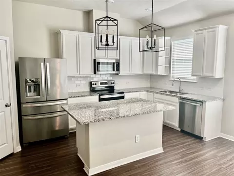 Kitchen - 2019 Theresa Dr, Bryan, TX 77807 photo 1 of 5