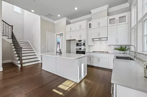 708 Wooster Ln, Plano, TX 75074