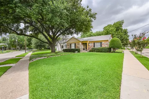 2819 Maple Springs Blvd, Dallas, TX 75235