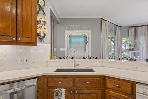 Kitchen - 6008 Mesquite Tree Ct, Waco, TX 76708 photo 4 of 4