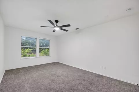 Bedroom - 482 Cloverleaf Dr, Lancaster, TX 75146 photo 8 of 8