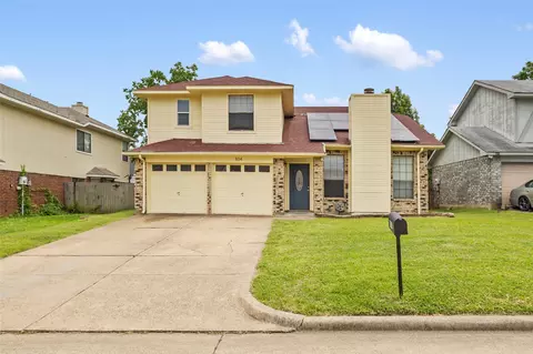 804 Wyndham Pl, Arlington, TX 76017