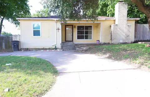 8101 Julie Ave, Fort Worth, TX 76116