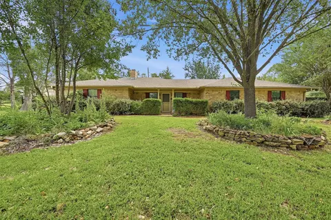 510 Cleve Cole Rd, Denison, TX 75021