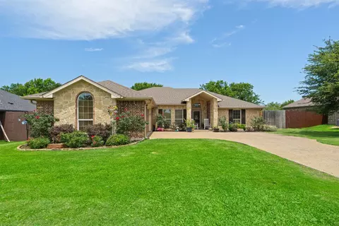 916 Winged Foot, Corsicana, TX 75110
